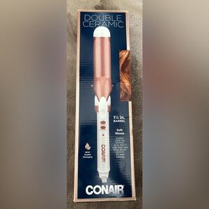 NIB Conair Double Ceramic Curling Iron